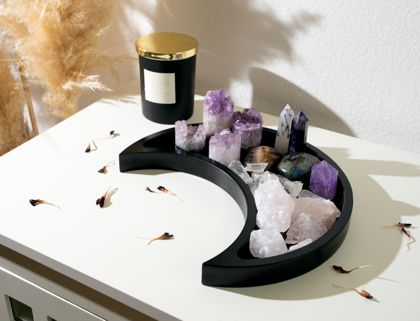 Crystals display and storage