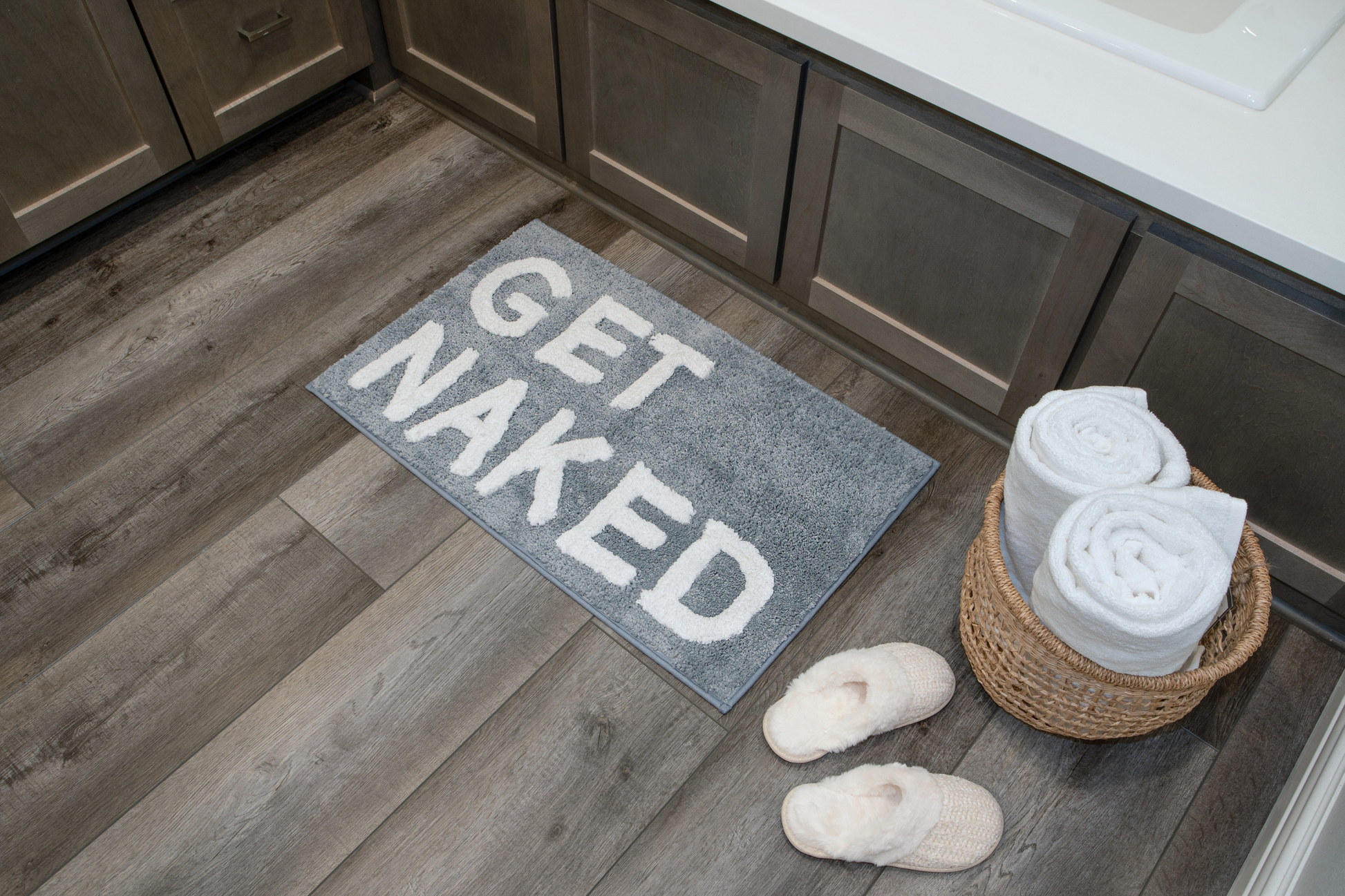funny bathroom mat decor